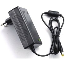 Chargeur NMC 16.8V 3A