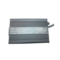 Chargeur LiFePO4 15s 54.8V 5A