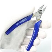 MINI PINCE COUPANTE NOIRE ELECTRONIQUE